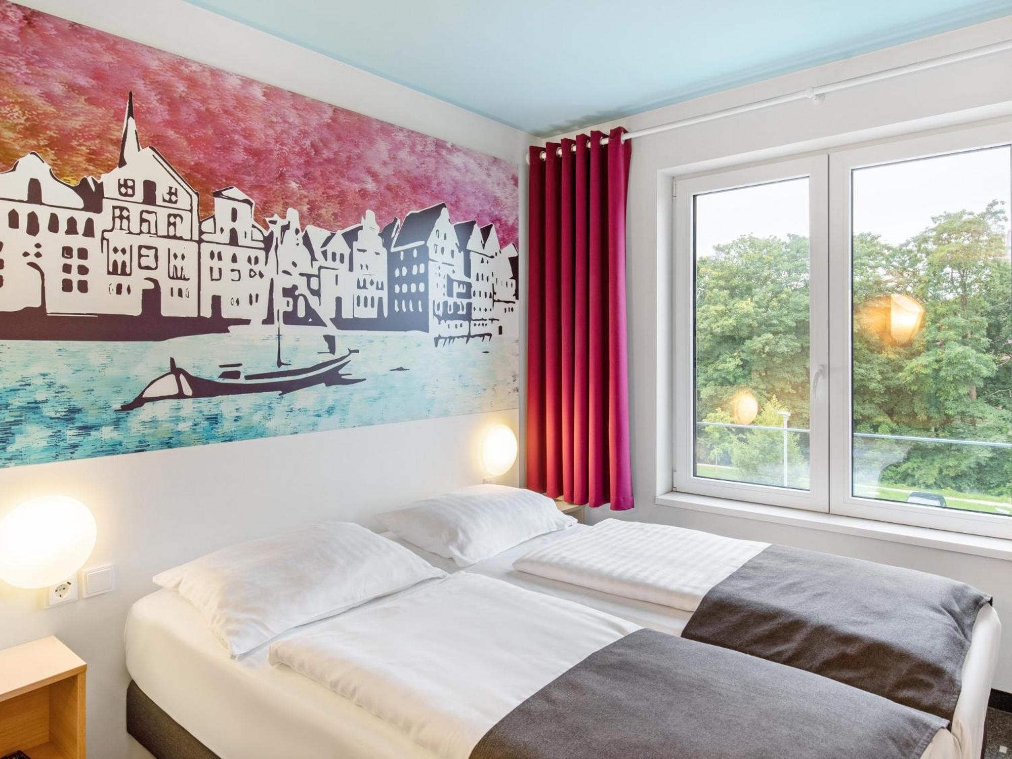 B&B Hotel Lueneburg Екстер'єр фото